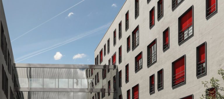 Protezione solare in Soltis 92