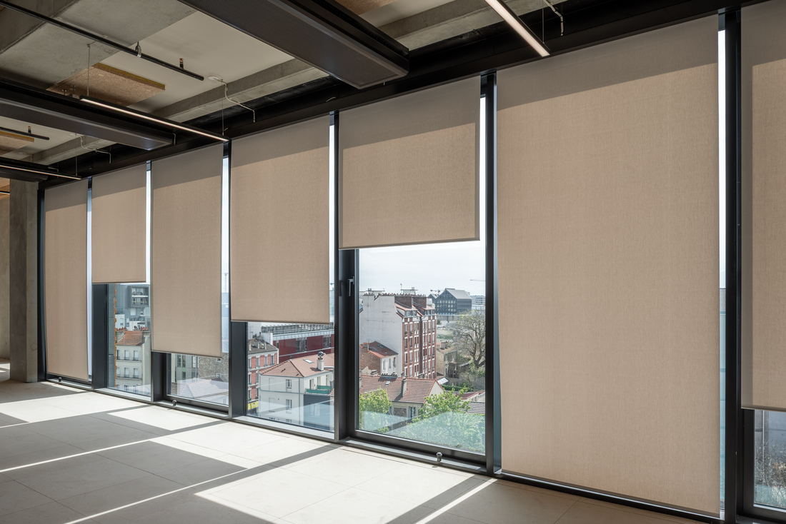 Soltis Loop Sunmate utilisé pour de la protection solaire pour Ivry Confluences