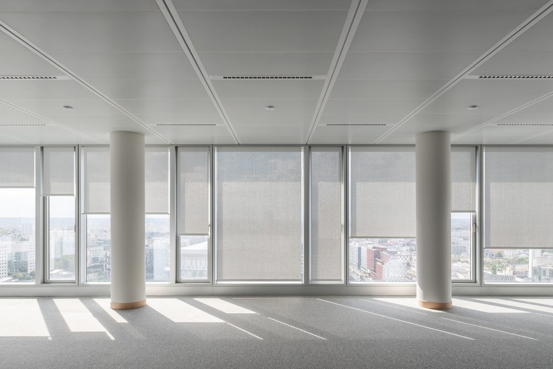 Tour Hopen vue intérieure des stores