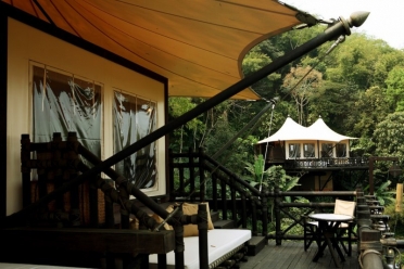 Tented camp at Four Seasons Golden Triangle