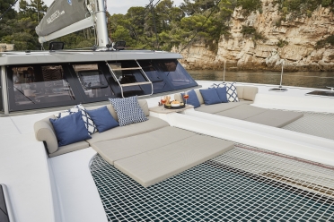 boat-upholstery-cushion-catamaran